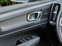 Volvo XC40 Recharge P8 AWD 408pk R-Design | Trekhaak | 360 Camera | Memory | Harman/Kardon