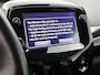 Peugeot 108 72pk Roland Garros TOP! | Rijklaar | Climate Control | Achteruitrijcamera | Keyless |