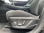 Lynk & Co 01 1.5 261pk PHEV Automaat | Panorama dak | Electrische Stoel met geheugen | Blindspot | WLTP elektrische actieradius: 69 km | Infinity Audio | Carplay |