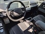 Hyundai Ioniq 5 Lounge 77.4 kWh / SOH 100% / Fabrieksgarantie tot 12-2027 / Dealer onderhouden / Trekhaak afneembaar / CCS snelladen / Warmtepomp / Head Up Display / Rondomzicht camera / Trekgewicht 1600 kg / Stuur- Stoel & Achterbank verwarming / Elektrische achterklep /
