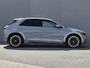 Hyundai Ioniq 5 Lounge 77.4 kWh / SOH 100% / Fabrieksgarantie tot 12-2027 / Dealer onderhouden / Trekhaak afneembaar / CCS snelladen / Warmtepomp / Head Up Display / Rondomzicht camera / Trekgewicht 1600 kg / Stuur- Stoel & Achterbank verwarming / Elektrische achterklep /