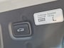 Hyundai Ioniq 5 Lounge 77.4 kWh / SOH 100% / Fabrieksgarantie tot 12-2027 / Dealer onderhouden / Trekhaak afneembaar / CCS snelladen / Warmtepomp / Head Up Display / Rondomzicht camera / Trekgewicht 1600 kg / Stuur- Stoel & Achterbank verwarming / Elektrische achterklep /