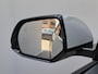 Hyundai Ioniq 5 Lounge 77.4 kWh / SOH 100% / Fabrieksgarantie tot 12-2027 / Dealer onderhouden / Trekhaak afneembaar / CCS snelladen / Warmtepomp / Head Up Display / Rondomzicht camera / Trekgewicht 1600 kg / Stuur- Stoel & Achterbank verwarming / Elektrische achterklep /