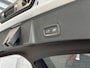 Volvo XC40 1.5 T5 Recharge R-Design Plus Bright | PHEV | Achteruitrijcamera | Parkeersensoren | Lichtmetalen Velgen 18" | Elektrisch Verstelbare Voorstoelen | Stoelverwarming | getinte ramen vanaf B stijl