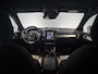 Volvo XC40 1.5 T5 Recharge R-Design Plus Bright | PHEV | Achteruitrijcamera | Parkeersensoren | Lichtmetalen Velgen 18" | Elektrisch Verstelbare Voorstoelen | Stoelverwarming | getinte ramen vanaf B stijl