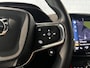 Volvo XC40 1.5 T5 Recharge R-Design Plus Bright | PHEV | Achteruitrijcamera | Parkeersensoren | Lichtmetalen Velgen 18" | Elektrisch Verstelbare Voorstoelen | Stoelverwarming | getinte ramen vanaf B stijl