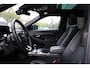 Land Rover Range Rover Evoque 2.0 D180 AWD R-Dynamic S | BTW | DEALER ONDH | PANORAMADAK | KEYLESS | DODE HOEK | CAMERA |