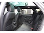 Land Rover Range Rover Evoque 2.0 D180 AWD R-Dynamic S | BTW | DEALER ONDH | PANORAMADAK | KEYLESS | DODE HOEK | CAMERA |