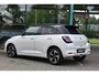 Suzuki Swift 1.2 Style Smart Hybrid Handgeschakeld 83pk | Achteruitrijcamera | Dodehoekdetectie | LED koplampen |