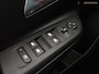 Opel Corsa 1.2 GS Line (APPLE CARPLAY,LED,STUUR-STOELVERWARMING,360 CAMERA,SPORTSTOELEN,DIGITAAL DISPLAY,LM-VELGEN)
