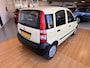 Fiat Panda 1.2 - Slechts 17.762 KM NAP- 1e Eigenaresse - NIEUWE DISTRIBUTIE ! In Bijna Nieuwstaat