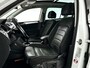 Volkswagen Tiguan 1.4 TSI Connected Series | Panoramadak | Parkeercamera | Stoelverwarming
