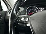 Volkswagen Tiguan 1.4 TSI Connected Series | Panoramadak | Parkeercamera | Stoelverwarming