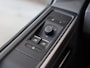 Volkswagen Transporter 2.0 TDI 150pk L2H1 30 DC Bulli DSG | Dubbele Cabine | Dubbele schuifdeur | Navigatie | ACC | Airco | Camera | App-connect | LED | DAB + | PDC | Trekhaak | 18"LM velgen | Front spoiler | Side bars | Betimmering |