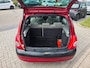 Renault Clio 1.4-16V Dynamique Luxe | AUTOMAAT | Met o.a. airco, elektrische ramen, bluetooth radio, en cruise!