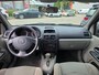 Renault Clio 1.4-16V Dynamique Luxe | AUTOMAAT | Met o.a. airco, elektrische ramen, bluetooth radio, en cruise!