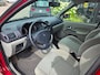Renault Clio 1.4-16V Dynamique Luxe | AUTOMAAT | Met o.a. airco, elektrische ramen, bluetooth radio, en cruise!
