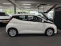 Toyota Aygo 1.0 VVT-i x-play/ NL auto/ 18.479 KM/ Achteruitrijcamera/ 5 deurs