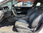 Ford Mustang Fastback 2.3 EcoBoost / 317 PK / Automaat / Race-Striping / Borla Performance sport-uitlaat / Vol-lederen stoelen mét verwarming en koeling / Keyless entry / Schakelflippers stuurwiel / Xenon lampen / Dynamische knipperlichten achter / Climate Control / Cruise Control / Bluetooth Tel + Media / Stuurwielbediening / Shaker Audiosysteem / Achteruitrij-camera + PDC achter / ETC.