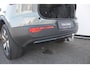 Volvo XC40 T5 262PK Automaat Plug-in hybrid Ultimate Dark / Adaptive cruise control / Trekhaak / Elektrische stoelen / Harman Kardon audio / Pilot assist / BLIS / Stoel en stuur verwarming / Elektrische achterklep / Parkeersensoren met 360 camera