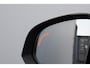 Volvo XC40 T5 262PK Automaat Plug-in hybrid Ultimate Dark / Adaptive cruise control / Trekhaak / Elektrische stoelen / Harman Kardon audio / Pilot assist / BLIS / Stoel en stuur verwarming / Elektrische achterklep / Parkeersensoren met 360 camera