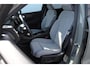 Volvo XC40 T5 262PK Automaat Plug-in hybrid Ultimate Dark / Adaptive cruise control / Trekhaak / Elektrische stoelen / Harman Kardon audio / Pilot assist / BLIS / Stoel en stuur verwarming / Elektrische achterklep / Parkeersensoren met 360 camera