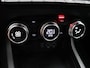 Renault Arkana E-Tech hybrid 145pk E-Tech engineered | Trekhaak | Lane assist | Stoelverwarming | Elek. bedienbare stoelen |