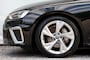 Audi A4 Avant 40 TFSI S-Line - 204 pk **Pano / Trekhaak / Navi / Carplay