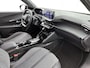 Peugeot 2008 SUV Allure Hybrid 145pk Automaat | Navigatie | Climate Control | Cruise Control | Parkeersensoren v+a | Armsteun | Digitaal instrumentenpaneel | DAB+ radio | Led koplampen | Donker getint glas | 17" lichtmetalen velgen |