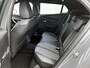 Peugeot 2008 SUV Allure Hybrid 145pk Automaat | Navigatie | Climate Control | Cruise Control | Parkeersensoren v+a | Armsteun | Keyless | Digitaal instrumentenpaneel | Draadloze Apple Carplay / Android Auto | Bluetooth | DAB+ radio | Led koplampen | Donker getint glas | 17" lichtmetalen velgen |