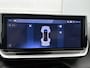 Peugeot 2008 SUV Allure Hybrid 145pk Automaat | Navigatie | Climate Control | Cruise Control | Parkeersensoren v+a | Armsteun | Keyless | Digitaal instrumentenpaneel | Draadloze Apple Carplay / Android Auto | Bluetooth | DAB+ radio | Led koplampen | Donker getint glas | 17" lichtmetalen velgen |