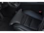 Volvo V60 B4 211PK Automaat Plus Dark / Trekhaak / Panoramadak / Keyless entry / Elektrische achterklep / Stoel - en stuurwielverwarming / BLIS / Adaptieve cruise control / Parkeersensoren met camera