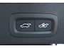 Volvo XC40 B4 Plus Dark | Elektrisch Verstelbare Voorstoelen | Stoel + Stuurverwarming | Pilot Assist | Google Infotainment | Dodehoekwaarschuwing | Semi-Elektrische Trekhaak |