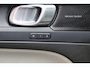 Volvo XC40 T5 Recharge Ultimate Dark | Stoelverwarming | 360° Camera | Pilot Assist | BLIS | H/K | Leder | Keyless