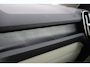 Volvo XC40 T5 Recharge Ultimate Dark | Stoelverwarming | 360° Camera | Pilot Assist | BLIS | H/K | Leder | Keyless