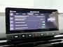 MG MG4 Electric Luxury 64 kWh | NL auto | Trekhaak | 360 camera | dodehoek detectie | Elektrische bestuurdersstoel | Navigatie | Apple CarPlay/Android Auto | Cruise Control | Keyless Entry/Start |