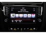Volkswagen Golf 1.4 TSI ACT Highline (PANORAMADAK, TREKHAAK, CAMERA, STOELVERWARMING, NAVIGATIE, PARKEERSENSOREN)