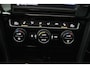 Volkswagen Golf 1.4 TSI ACT Highline (PANORAMADAK, TREKHAAK, CAMERA, STOELVERWARMING, NAVIGATIE, PARKEERSENSOREN)