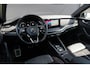 Skoda Octavia Combi 1.4 TSI RS iV PHEV Business | ACC | Stoel/Stuurverwarming | Massage | HUD | Keyless | Kuipstoelen