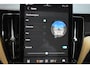 Volvo XC60 T6 350PK AWD Ultra Dark | Luchvering | Trekhaak | Schuifdak