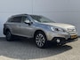 Subaru Outback 2.5i Premium / Trekhaak 2000 kg / 10-2017 / duurste uitvoering / zeer nette auto / goed onderhouden / pdc voor / Stoelverwarming / Bluetooth audio / Leren Bekleding /