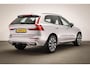 Volvo XC60 B4 Ultimate Bright | STOELVERWARMING | DAB | DRAADLOZE LADER | CAMERA | TREKHAAK | 19"