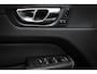 Volvo XC60 B4 Ultimate Bright | STOELVERWARMING | DAB | DRAADLOZE LADER | CAMERA | TREKHAAK | 19"