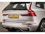 Volvo XC60 B4 Ultimate Bright | STOELVERWARMING | DAB | DRAADLOZE LADER | CAMERA | TREKHAAK | 19"