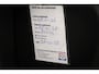 Volvo XC60 B4 Ultimate Bright | STOELVERWARMING | DAB | DRAADLOZE LADER | CAMERA | TREKHAAK | 19"