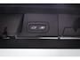 Volvo XC60 B4 Ultimate Bright | STOELVERWARMING | DAB | DRAADLOZE LADER | CAMERA | TREKHAAK | 19"
