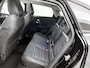Citroën E-C4 Shine 50 kWh 136pk | Accu 92% | Navigatie | Panoramisch schuif-kanteldak | Achteruitrijcamera | Lederen comfortstoel elektrisch+verwarmd+massage | Climate Control | Adaptieve Cruise Control | Full Led koplampen | Head-up display | Parkeersensoren v+a | Keyless | Dodehoeksensor | Apple Carplay / Android Auto | Bluetooth | DAB+ radio | Donker getint glas | 18" lichtmetalen velgen |