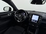 Volvo C40 Single Motor Core 70 kWh VOLVO DEALER ONDERHOUDEN| ACHTERUITRIJCAMERA| PANORAMADAK| STOEL + STUURVERWARMING| RIJKLAARPRIJS INCL. 12 MAANDEN BOVAG GARANTIE|