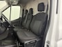 Ford Transit 2.0TDCi 130PK L3H2 | Multimedia | Camera | Airco | Cruise | 3-Zits | Betimmering