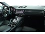 Porsche Cayenne Coupé 3.0 E-Hybrid ''OP AFSPRAAK" | Sportdesign | Sportchrono | Adapt. Cruise | Softclose | 4-Wielsturing | Trekhaak | Bose | Head-up | Pano | Memory | Keyless | 22 Inch |